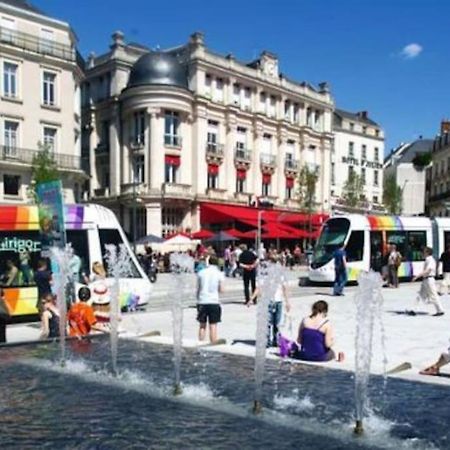 Retour De Plage - La Bonne Marienne - La Madeleine Angers Exterior foto